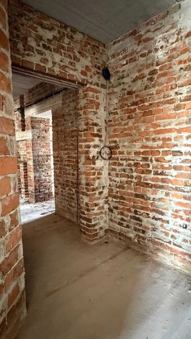 Терміновий продаж  1-кімнатна квартира в ЖК Княгинин!!