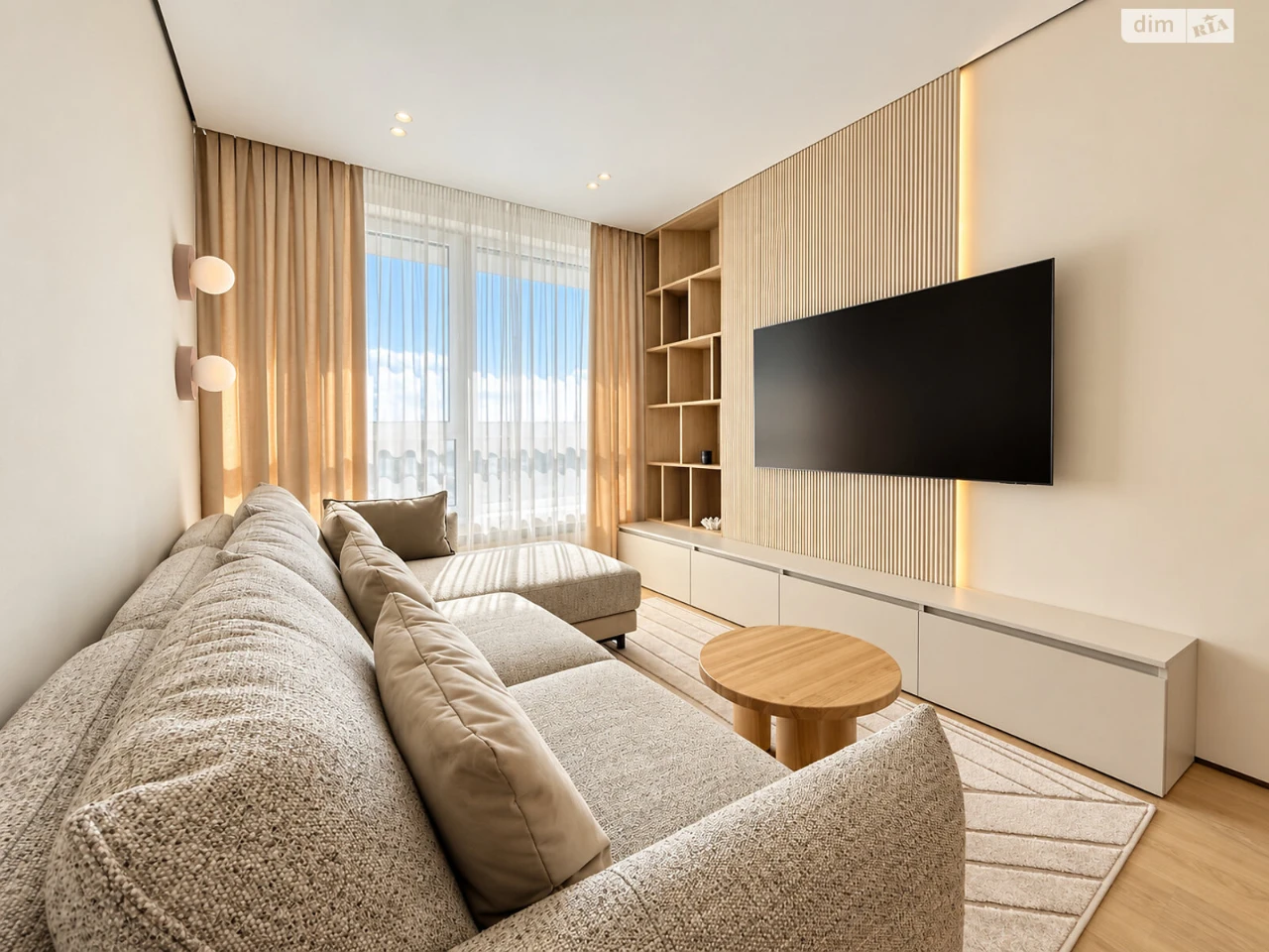 Long-Term Rental Apartment, Pozniaky