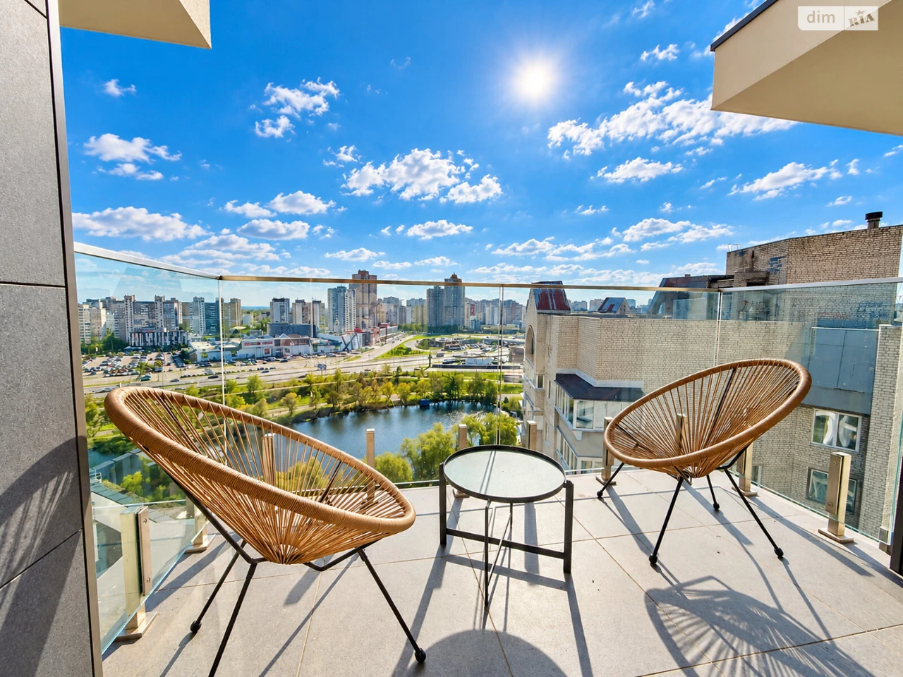Long-Term Rental Apartment, Pozniaky