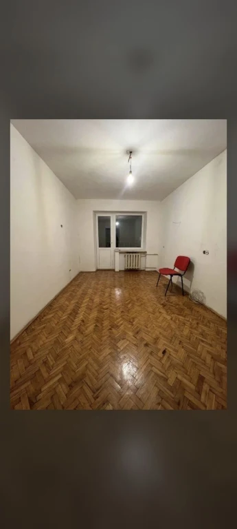 Продается доля в квартире по цене одной комнаты