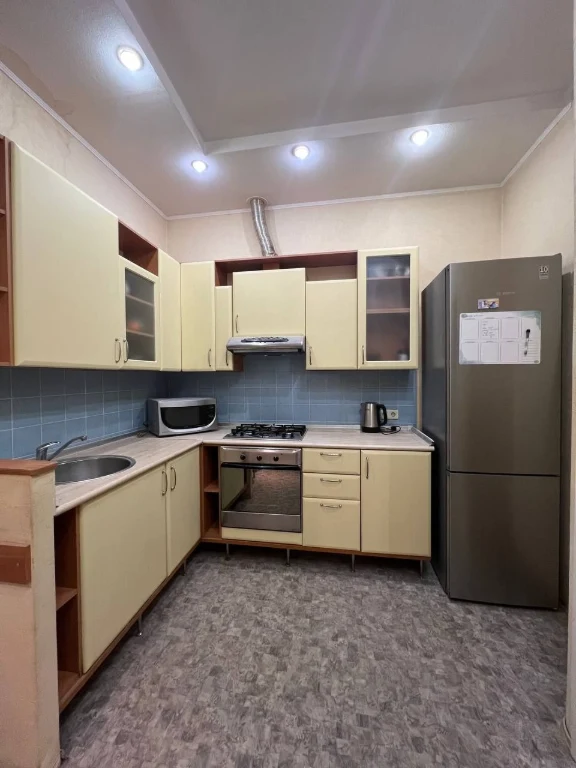 For Sale: 3-room apartment, Center, Sumy Market, Central Park