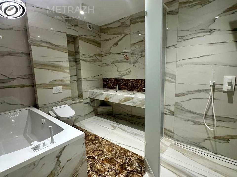 Apartment. Kharkiv, Otakara Yarosh Avenue.