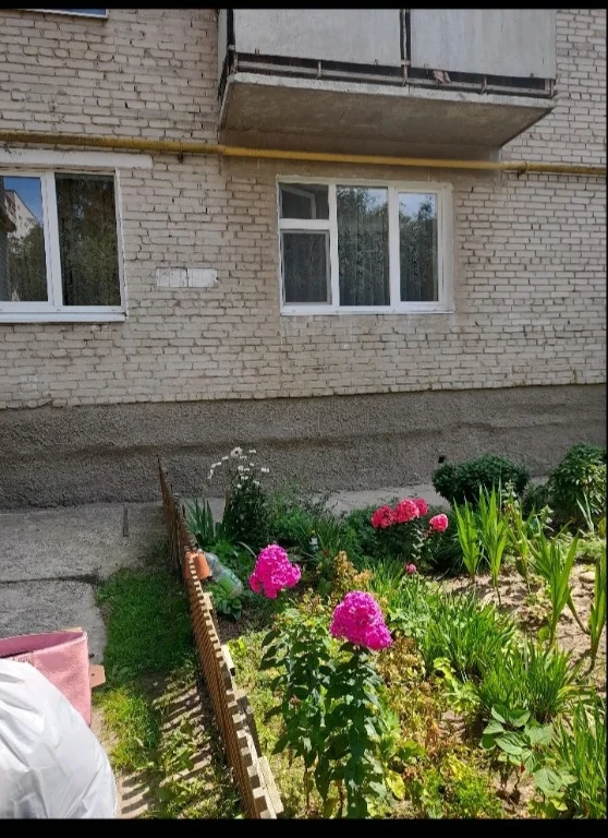 For Sale: 4-room apartment on the first floor, or exchange.