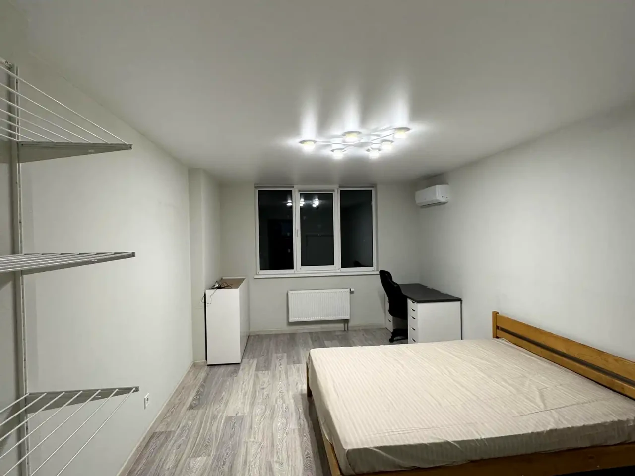 Оренда квартири 2-кімн. 505 м² 16/23 пов.
