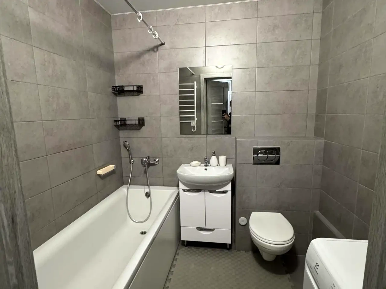 Оренда квартири 2-кімн. 505 м² 16/23 пов.