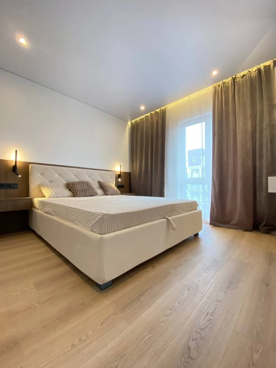 Rent apartment in the Novaya Angliya residential complex (lift works)