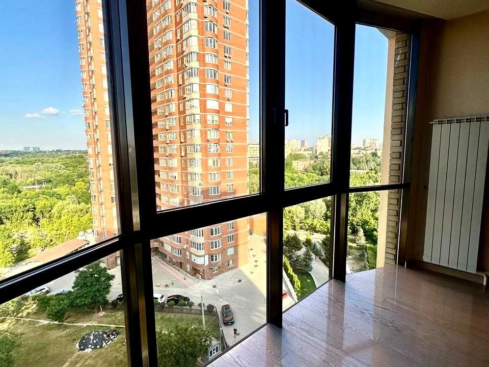 Apartment. Kharkiv, Otakara Yarosh Avenue.