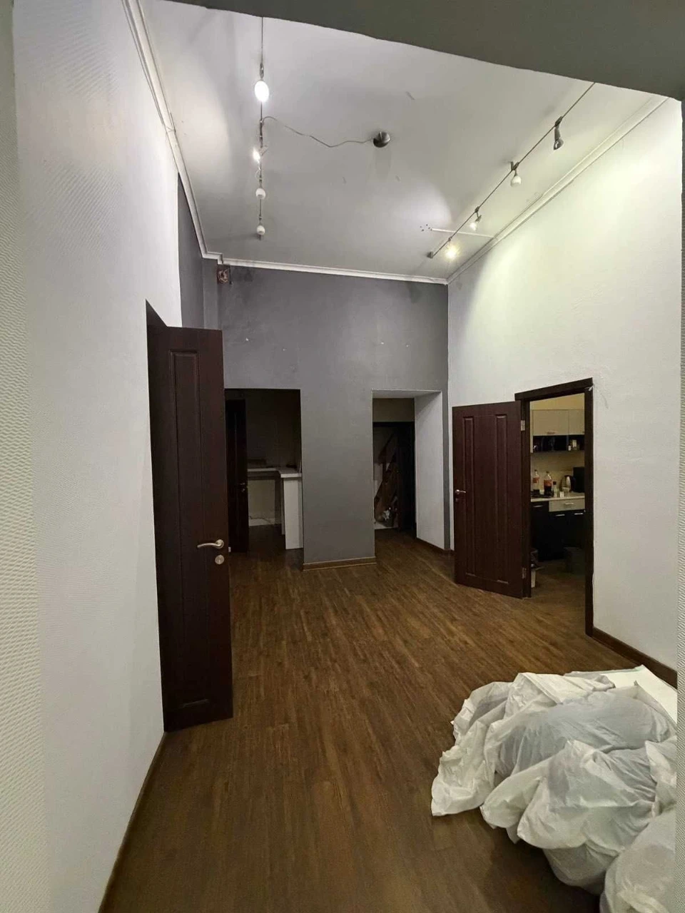 Rent an apartment at 120 sq m on Саксаганського/Паньківська Street