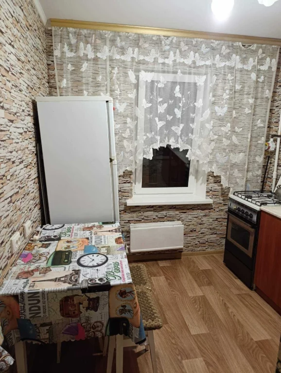 Сдам 1-комн. Деснянский район, Требичи ул. Оноре де Бальзака 65, 2-10 этаж, квартира 38-17-9.