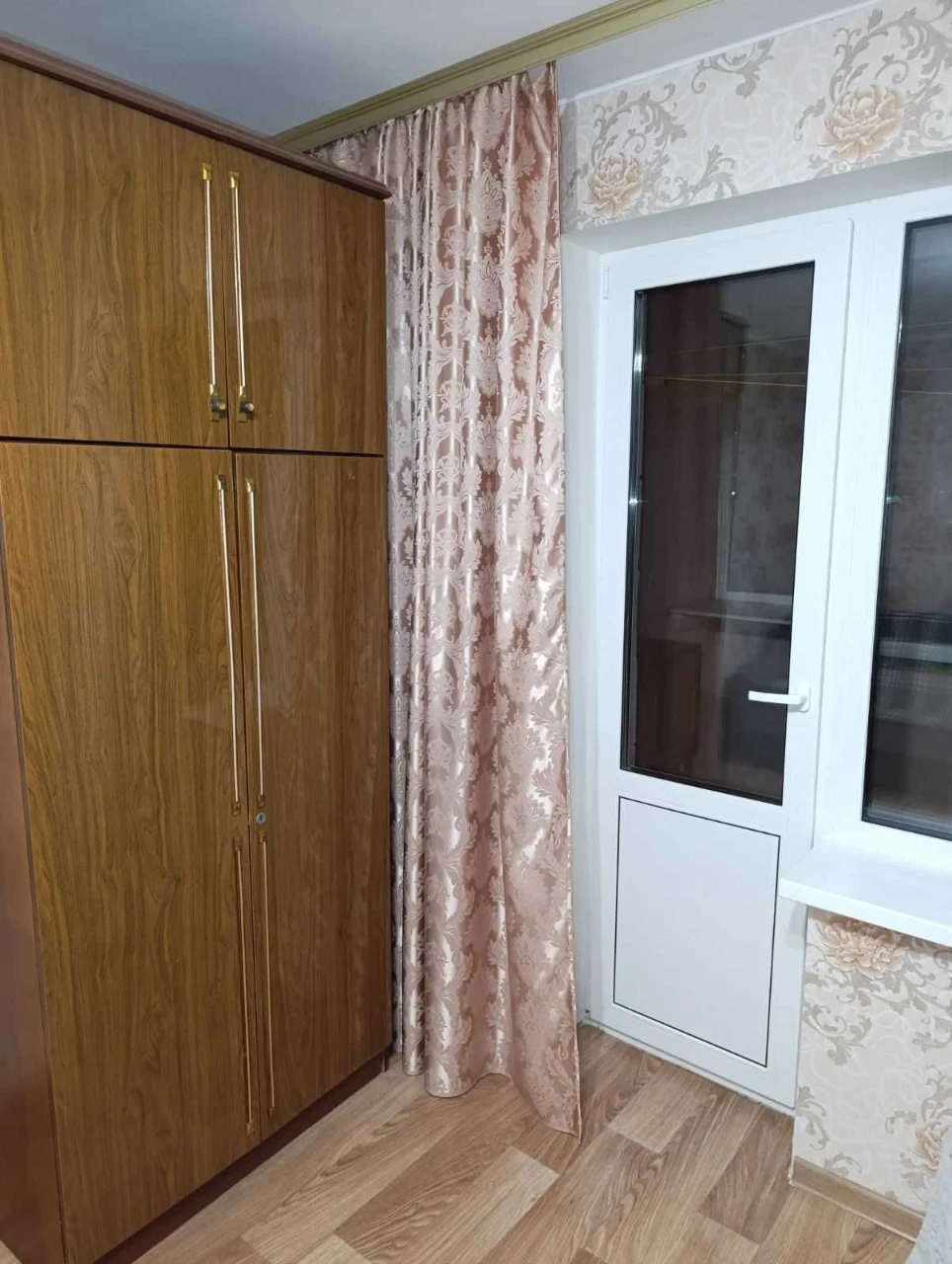 Сдам 1-комн. Деснянский район, Требичи ул. Оноре де Бальзака 65, 2-10 этаж, квартира 38-17-9.