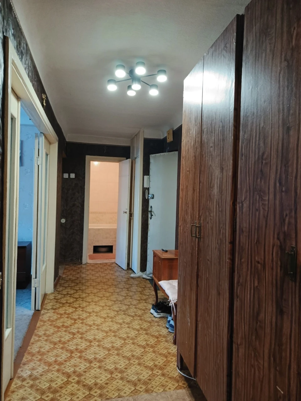 Apartment for rent at 10 Хорольская Street