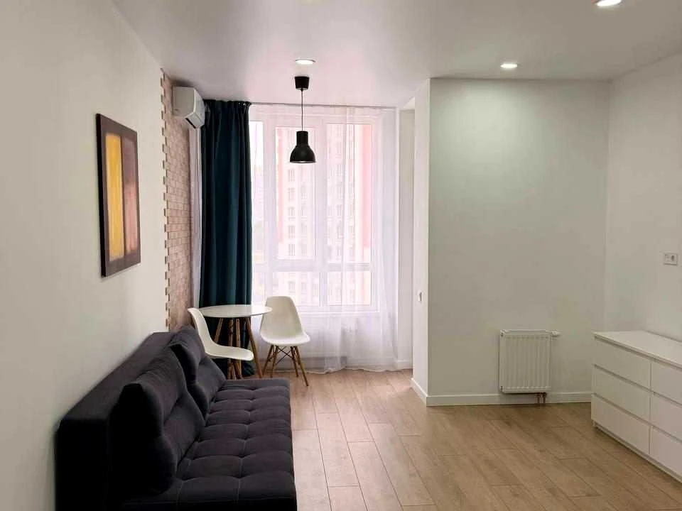 Apartment. Kahovska St, Kyiv