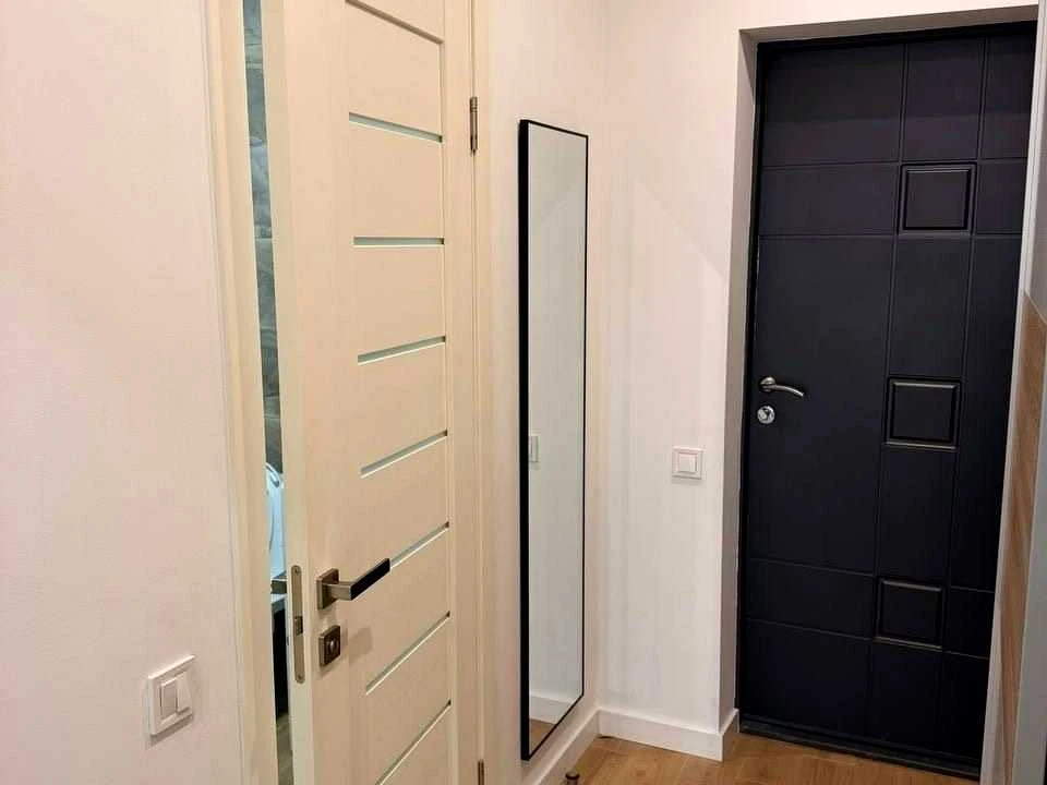 Apartment. Kahovska St, Kyiv