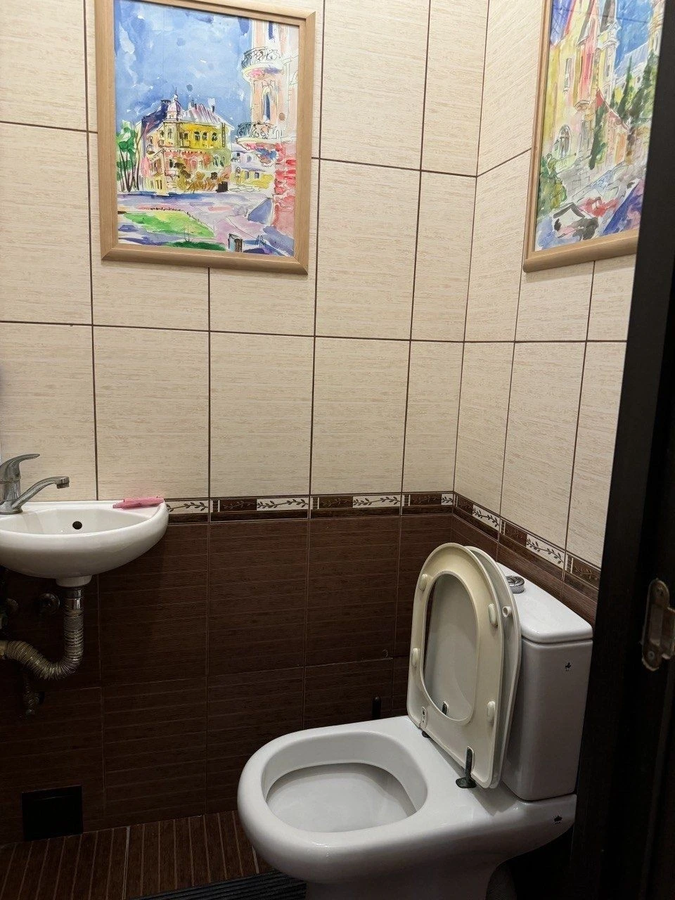 Дом 85 кв. м с террасой, 3 комнаты, 2 парковочных места