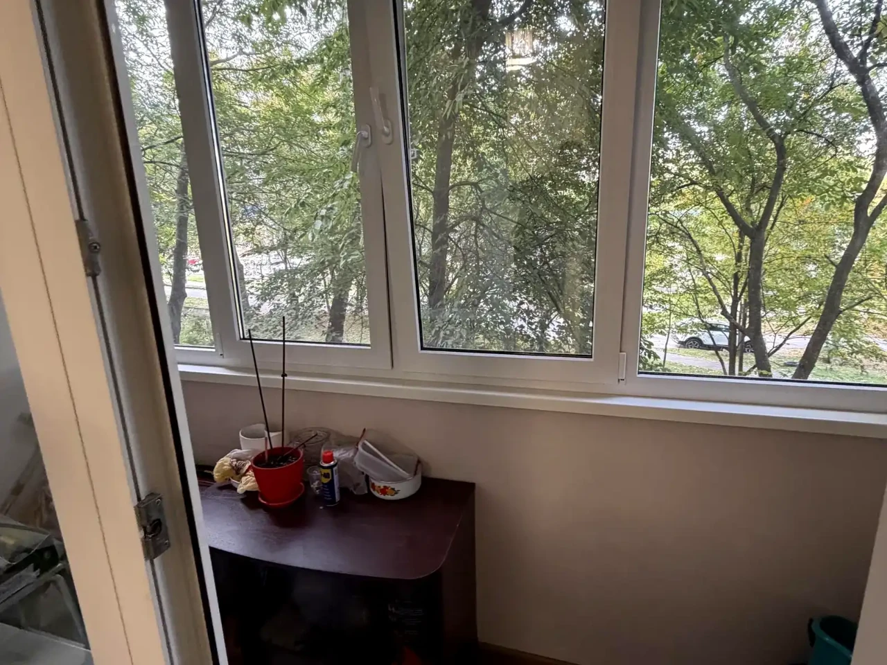 Sale of a 4-room apartment 75 m² on the 2nd floor/9th floor.