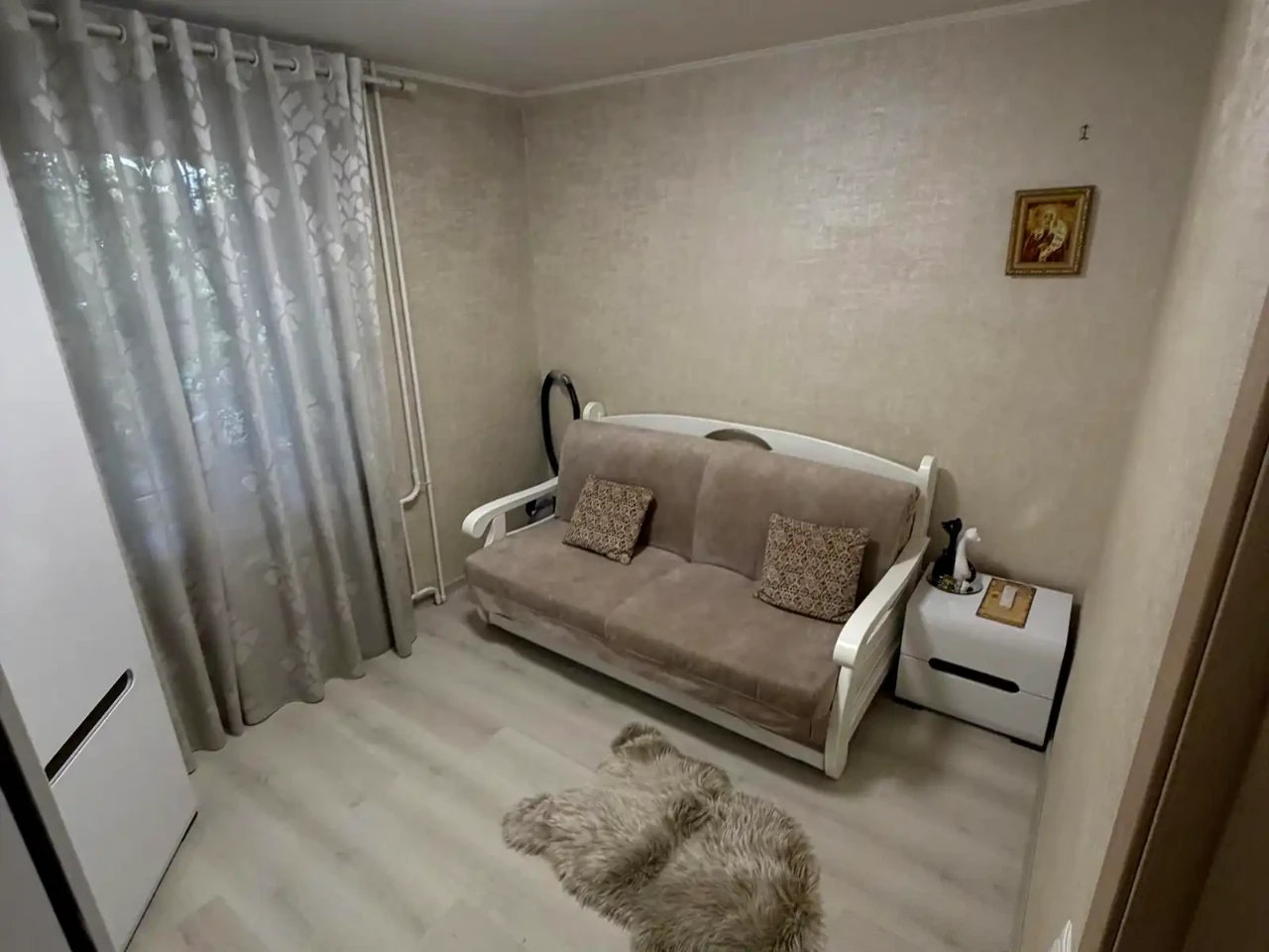 Sale of a 4-room apartment 75 m² on the 2nd floor/9th floor.