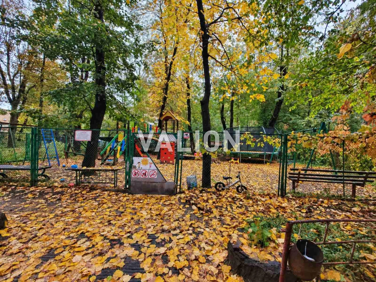 Продаж 3к квартири в Солом'янському районі, Чоколівка, проспект