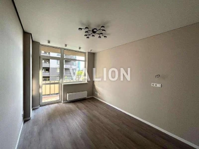 Продажа 2-комнатной квартиры, ул. Александра Олеся, 5