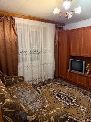 Продам квартиру 1-комнатную  в г. Городня 1 этаж