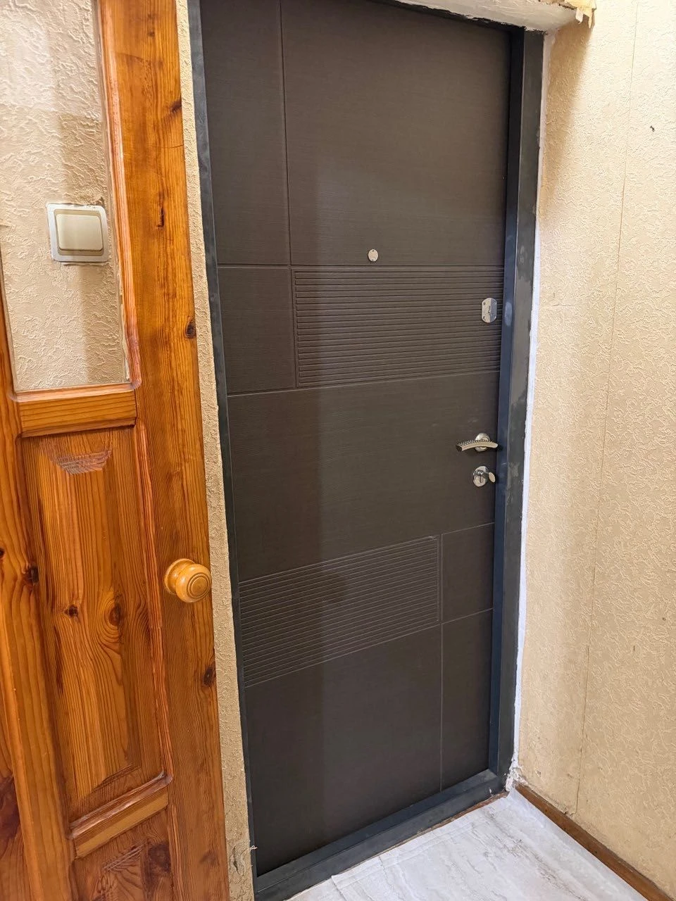 Продам квартиру 1-комнатную  в г. Городня 1 этаж