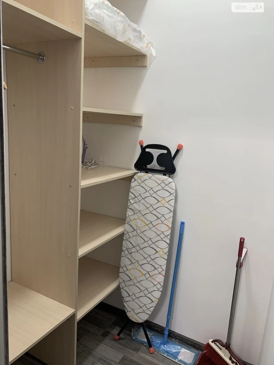 Long-Term Rental, Left Bank Area