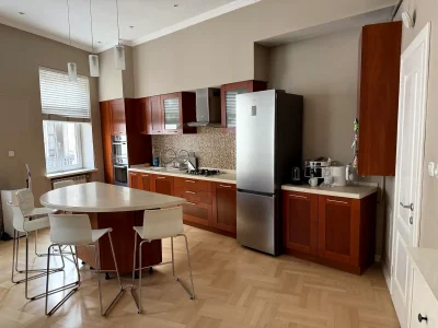 Sale of a 3-room apartment 99.9 sq.m. 3/3 floor