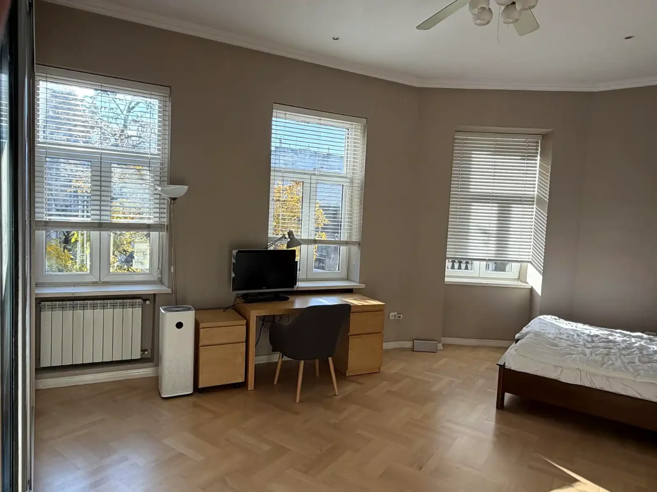 Sale of a 3-room apartment 99.9 sq.m. 3/3 floor