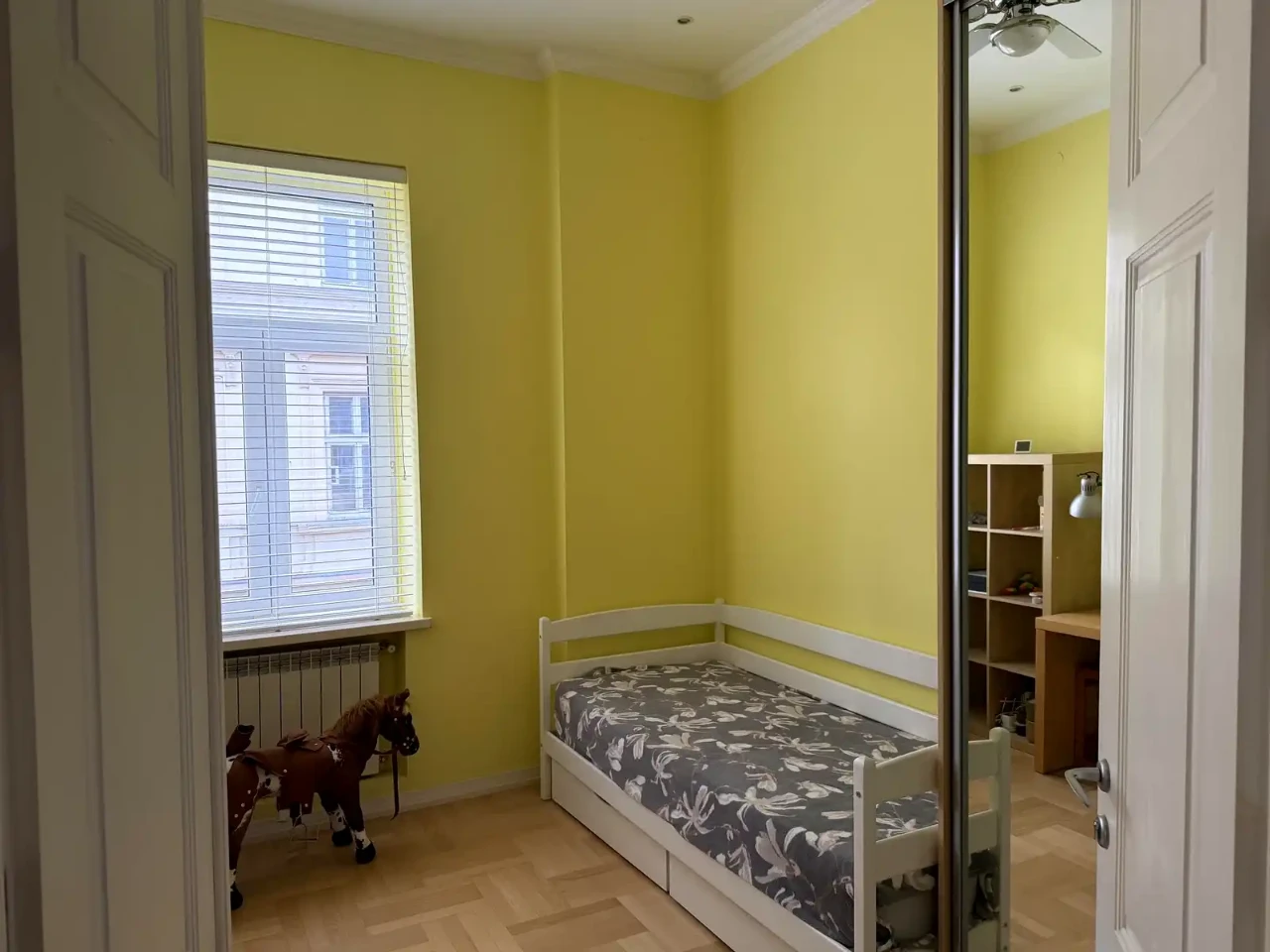 Sale of a 3-room apartment 99.9 sq.m. 3/3 floor