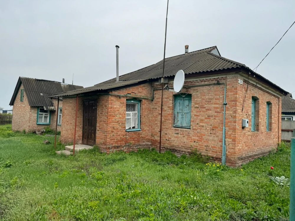Residential House for Sale in Kobelyak Center