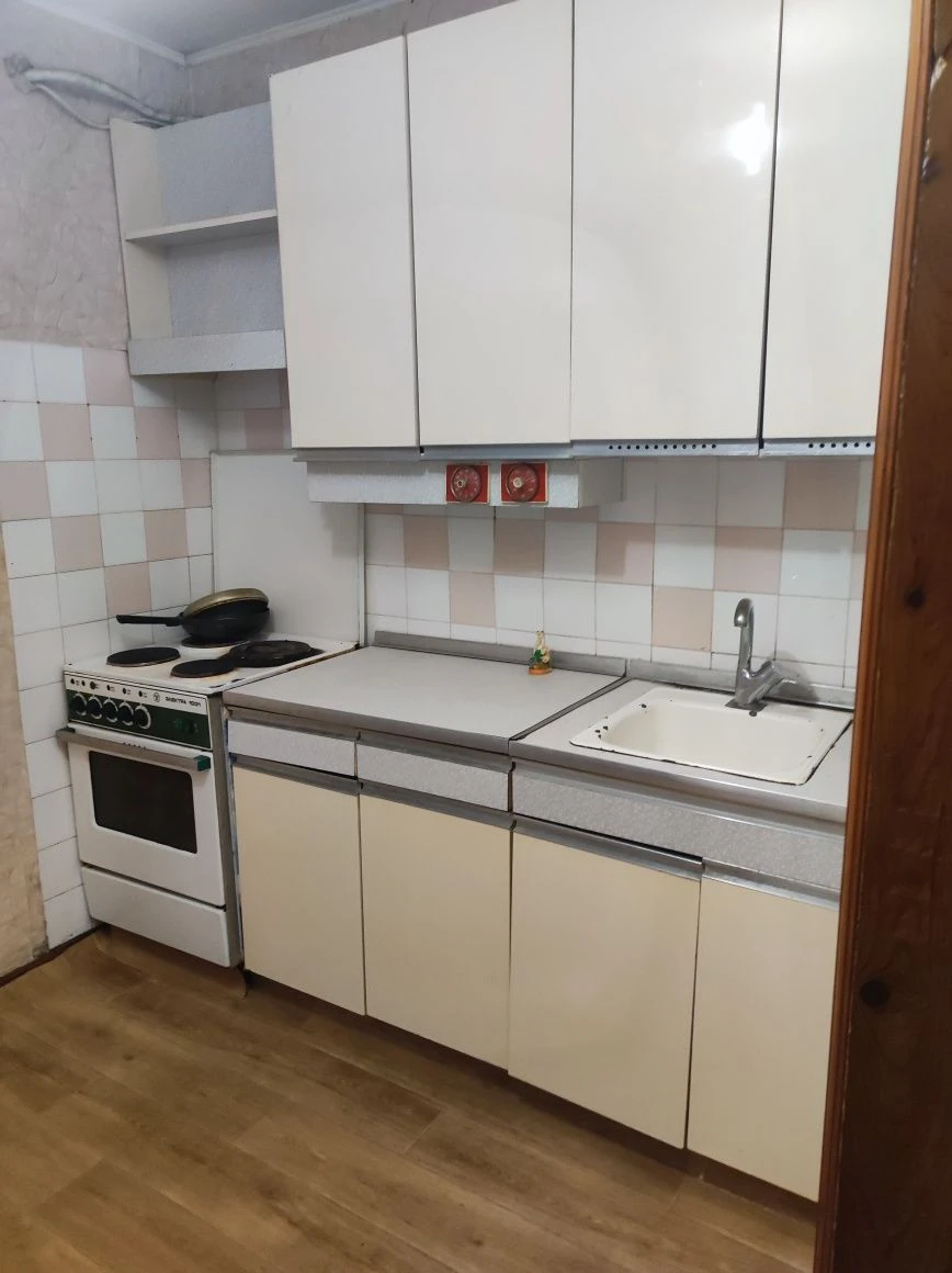 Квартира 2кв., Дніпро-Дор - Бочарова, власна, вільна