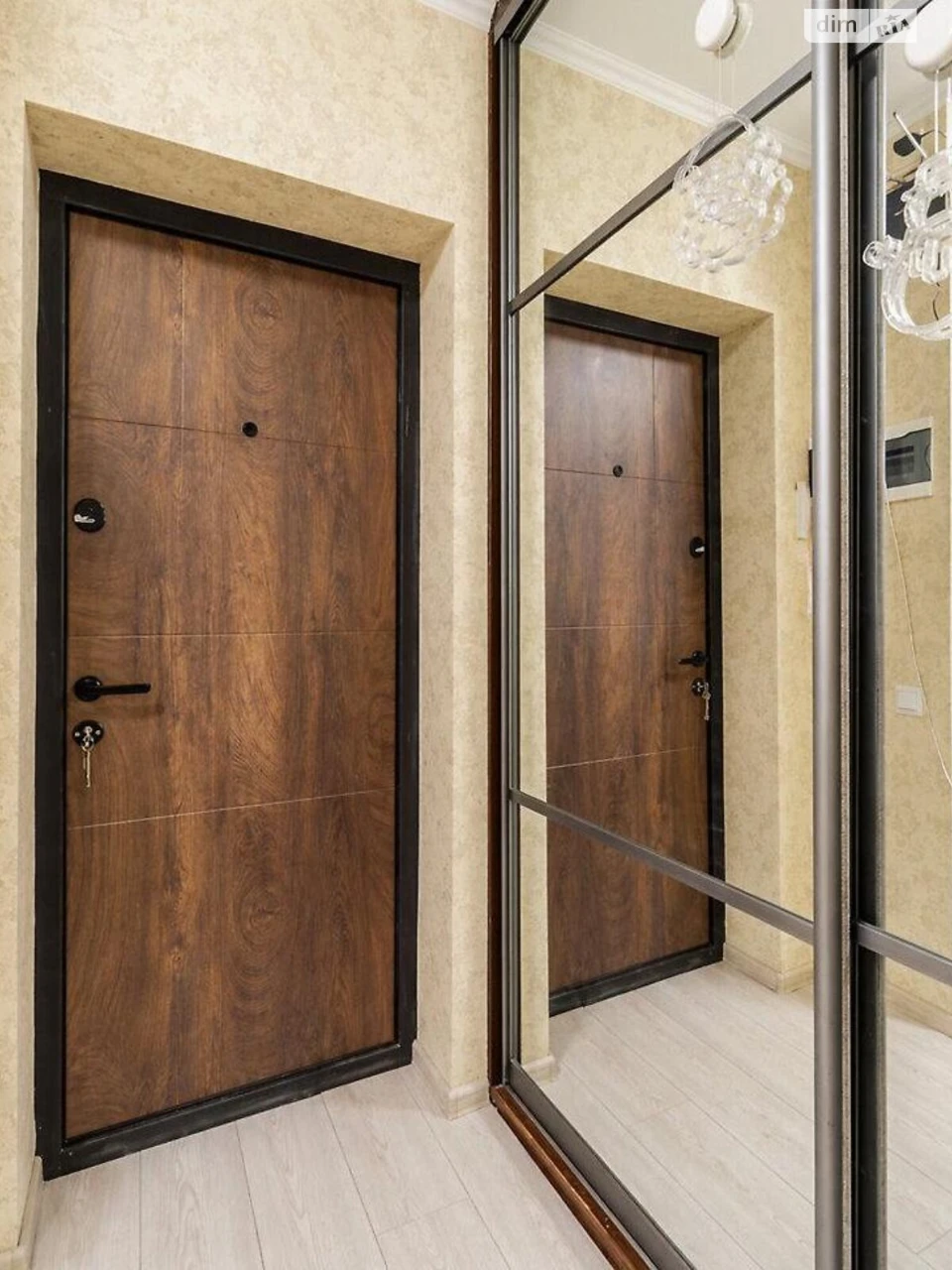Long-Term Rental Apartment, Troschyna