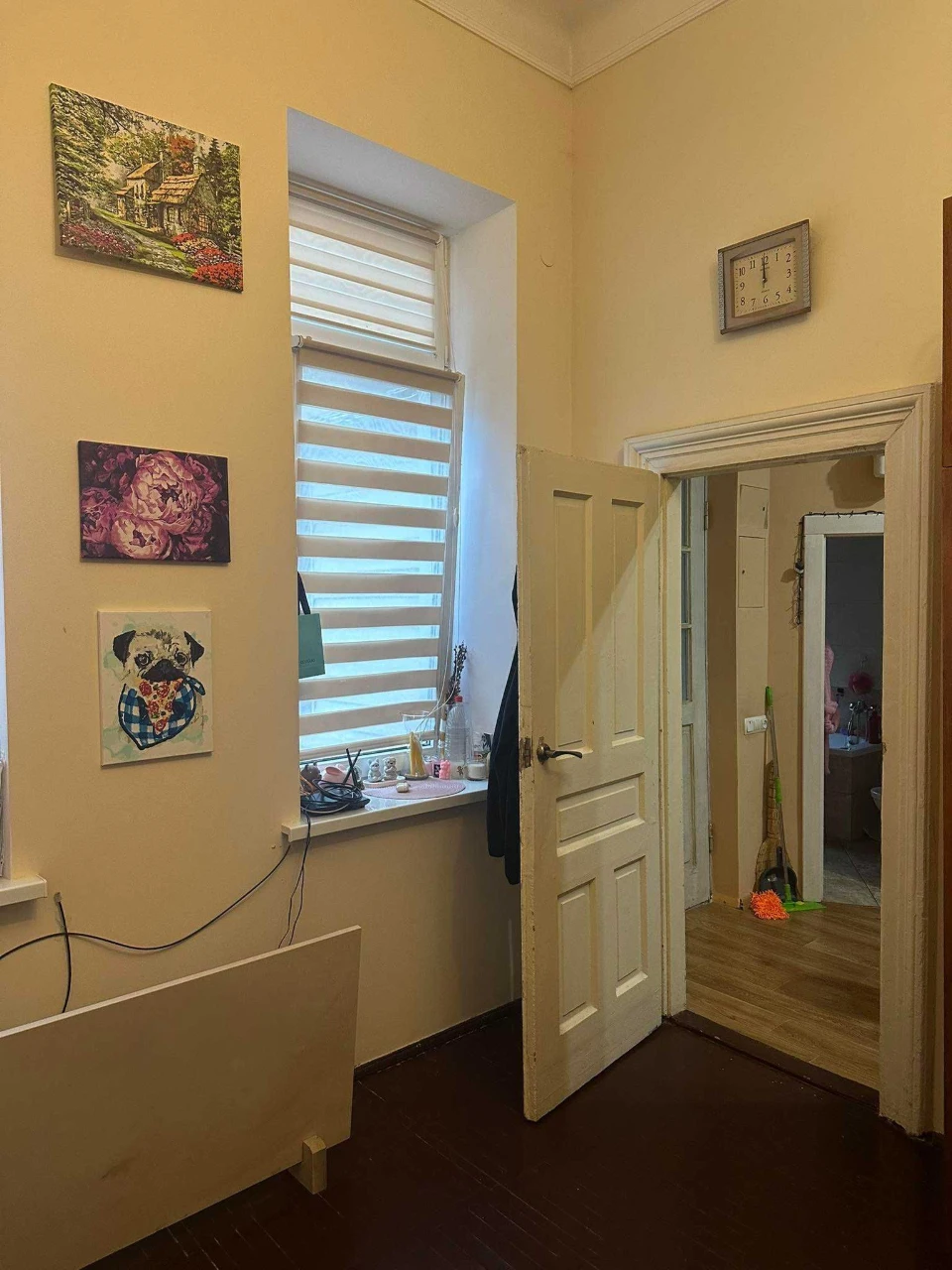 Sale of 1 room apartment near park and the University of...