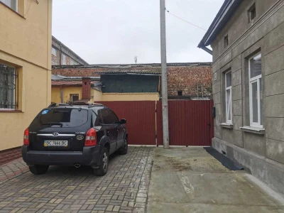 Продаж 4 кім будинку вул. Зустрічна