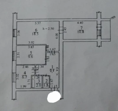 Urgent sale!! 3 rooms, 5/9 Renovation. Queen Street