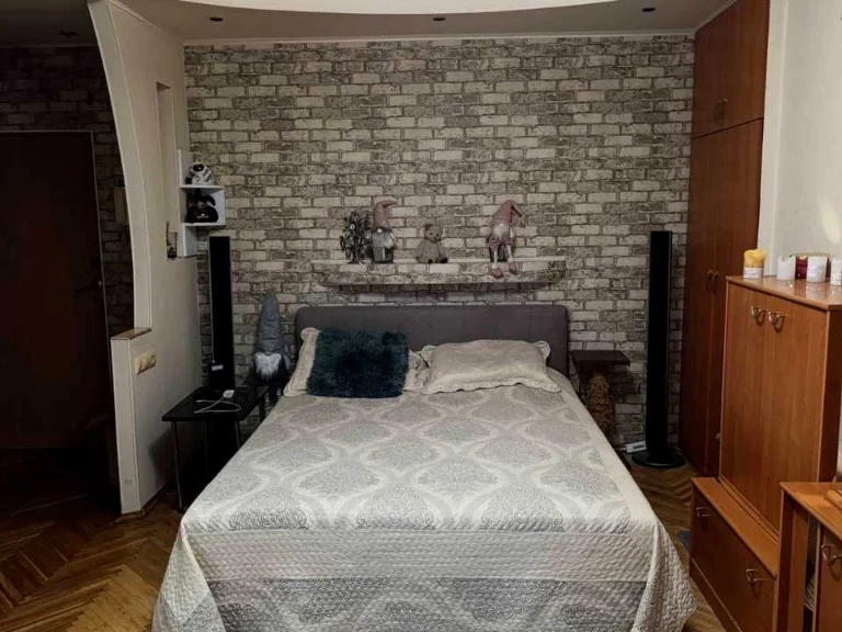 Apartment. Kyiv, Tampere Street.
