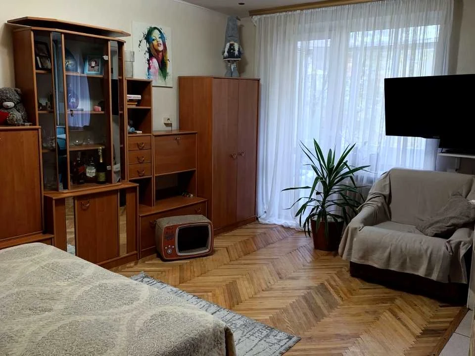 Apartment. Kyiv, Tampere Street.
