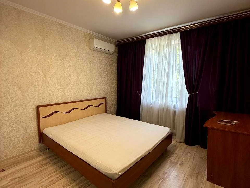 Apartment. Odesa, Lustdorfska Street, вул.