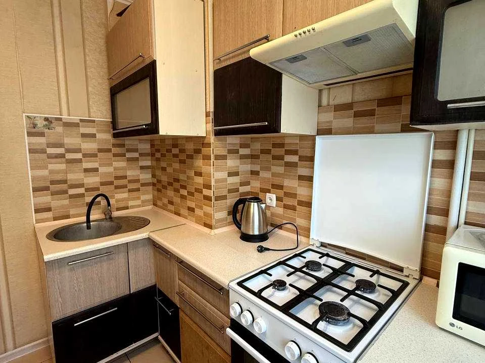 Apartment. Odesa, Lustdorfska Street, вул.