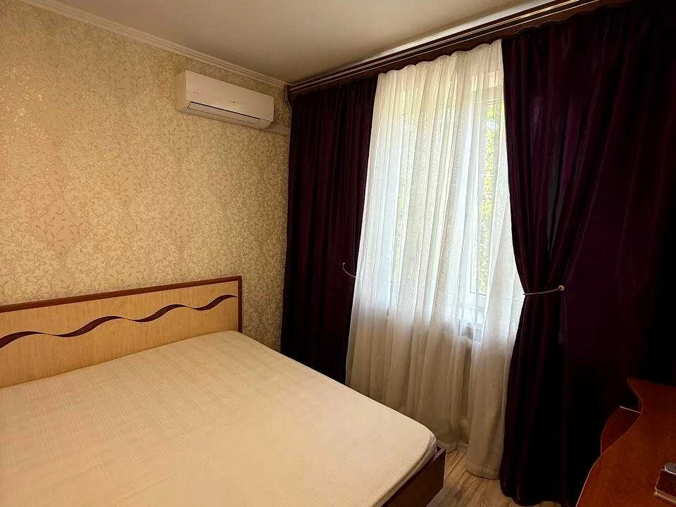 Apartment. Odesa, Lustdorfska Street, вул.