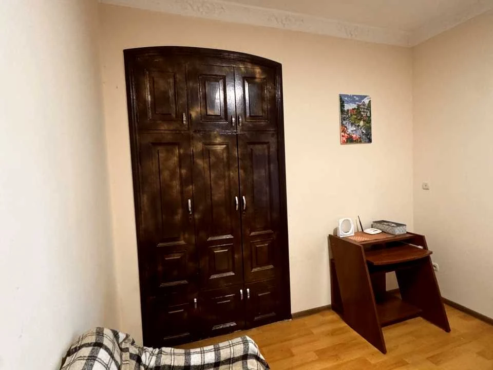 Квартира. Одеса, Ніни Строкатої вул.