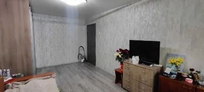 Продається двокімнатна квартира в центрі міста.Кімнати розді