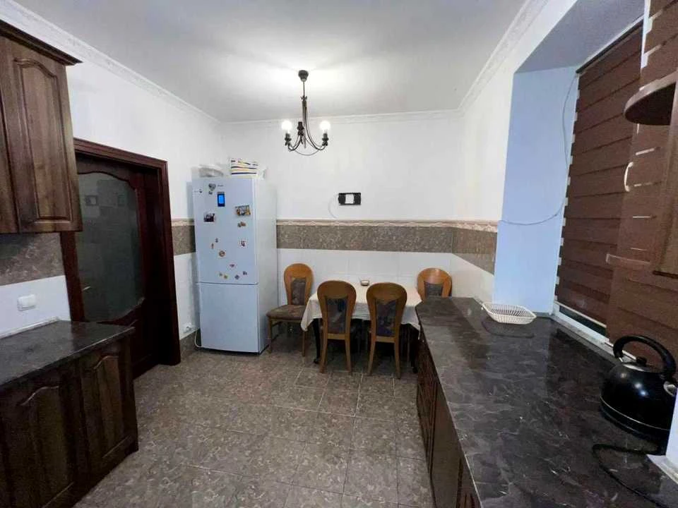 Apartment. Akademika Rudnickogo Street, Lviv
