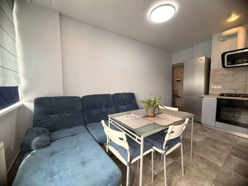 Apartment. Yunatska St., Kyiv
