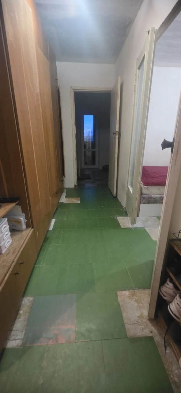 2-room apartment for sale opposite the "Karavan" shopping mall