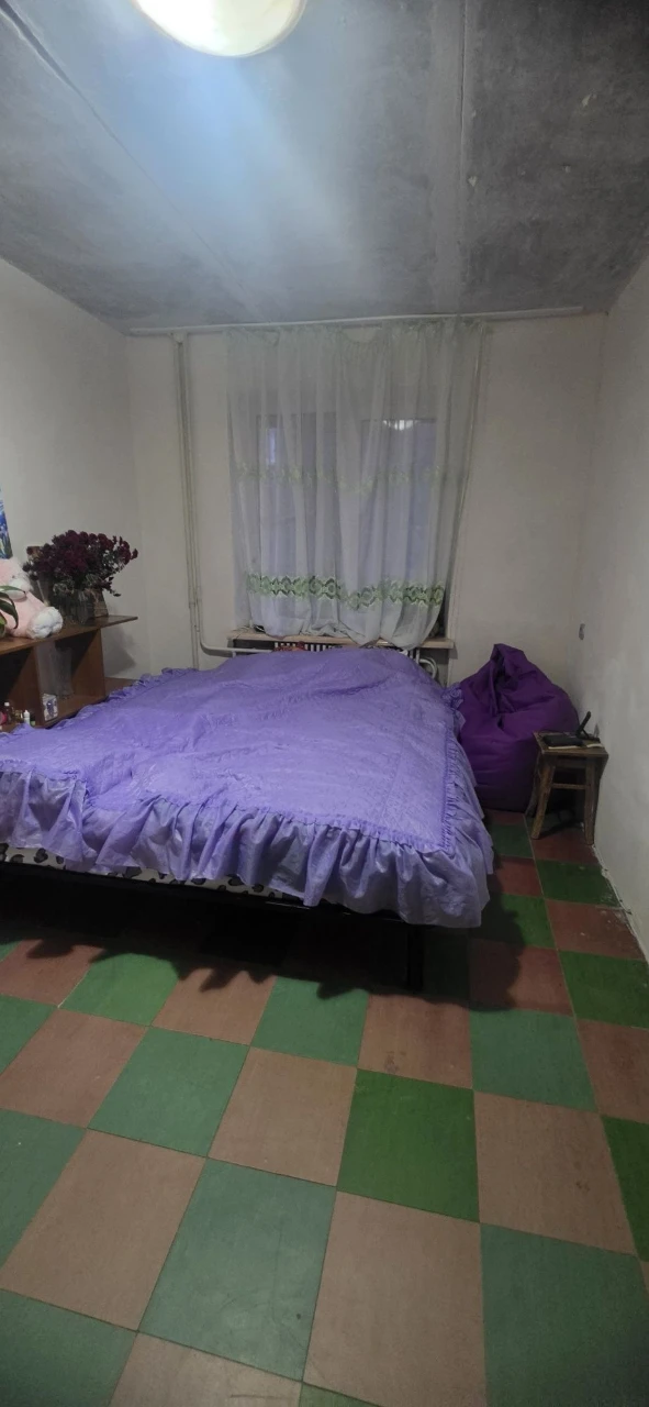 2-room apartment for sale opposite the "Karavan" shopping mall