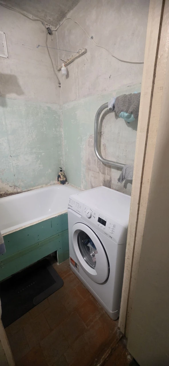 2-room apartment for sale opposite the "Karavan" shopping mall