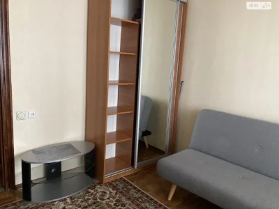 Apartment for Sale – Lukyanivka