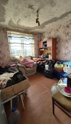 Продам 2к. кв. с раздельными комнатами на Северной Салтовке,