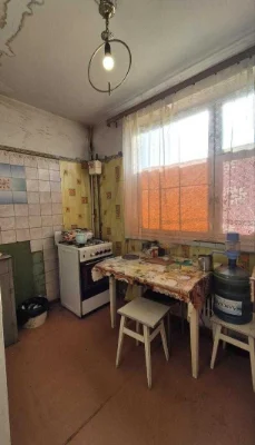 Продам 2к. кв. с раздельными комнатами на Северной Салтовке,