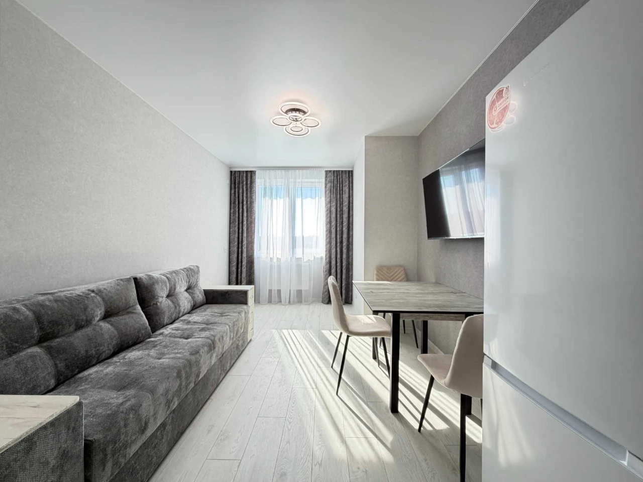 Apartment for sale in the "Ptashka" residential complex, 1-room apartment, panoramic view